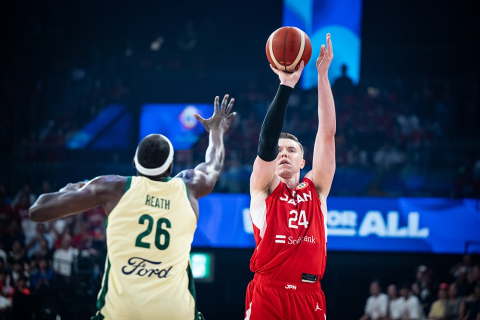 关于赛地聚焦：意大利杯窗口期热度飙升，孟菲斯灰熊外线爆发，引发热议，阵容厚度经受考验的信息